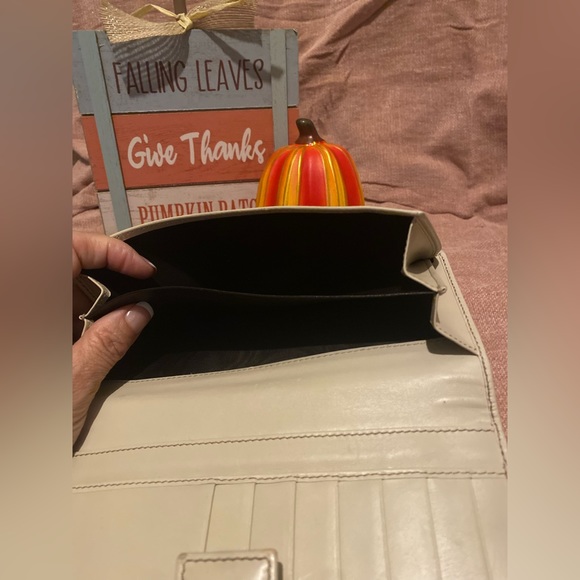 EUC leather monogram long wallet - Picture 5 of 9